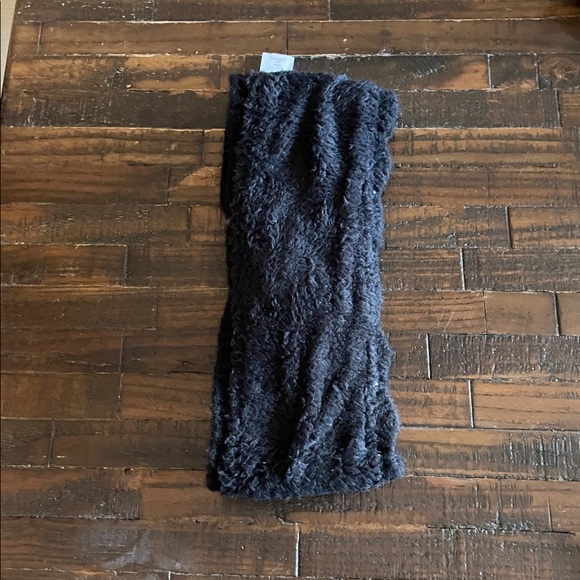 LC Lauren Conrad Black Knit Headband with Pearls - Picture 5 of 5